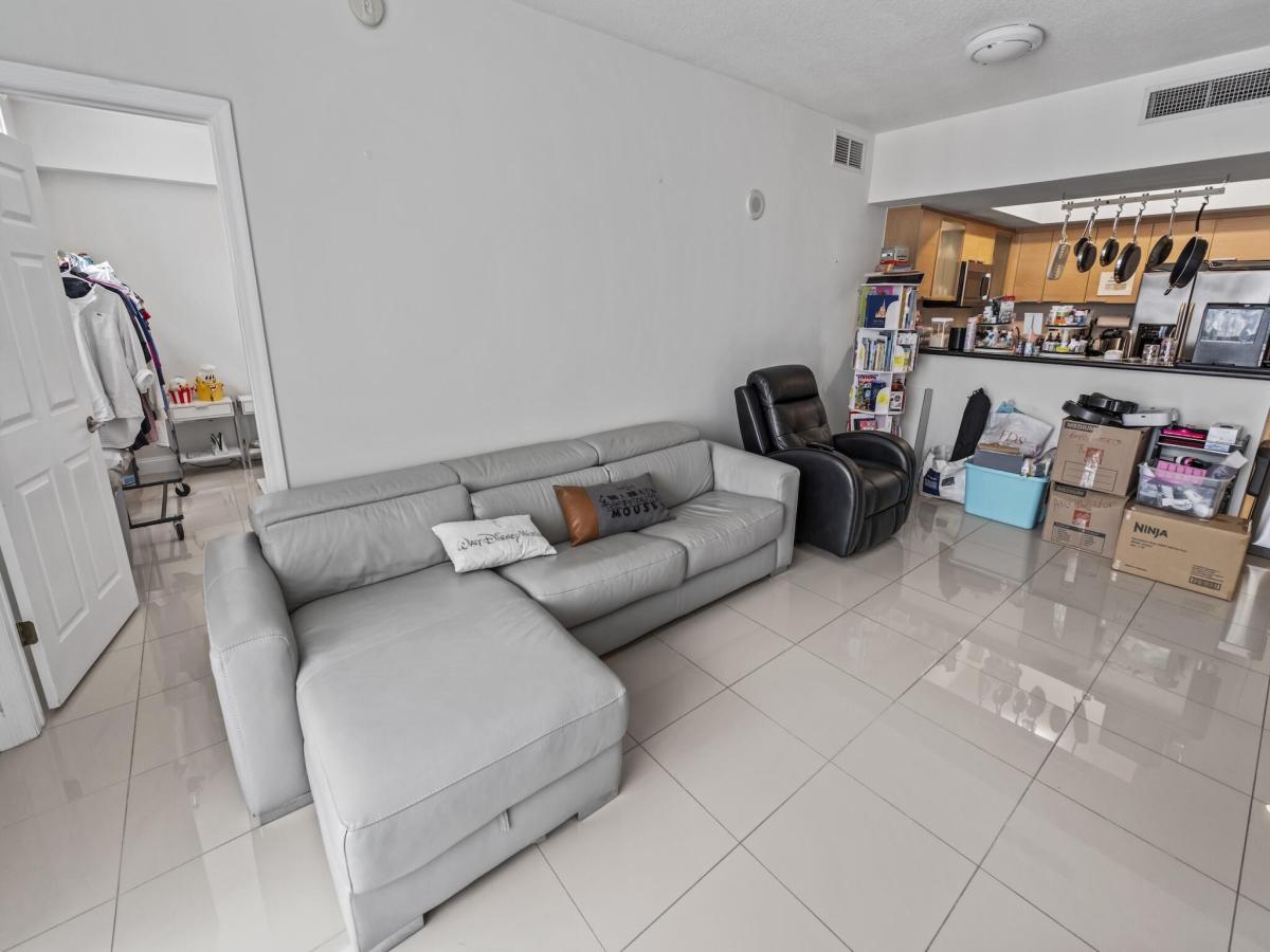 MLS #B26013006 image #0