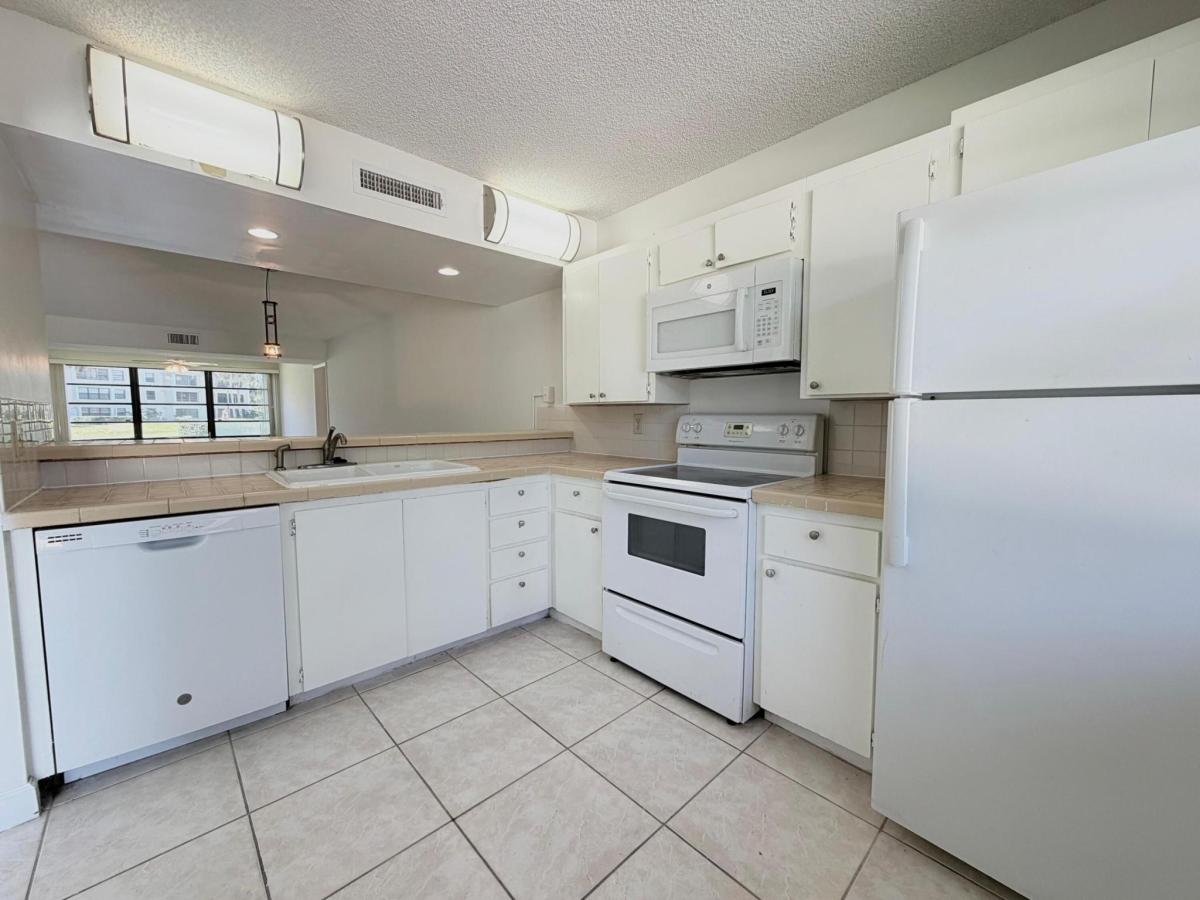 MLS #B26026407 image #0