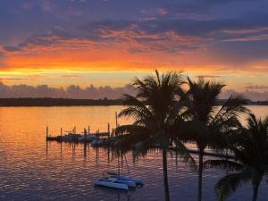 MLS #B26030888 image #0