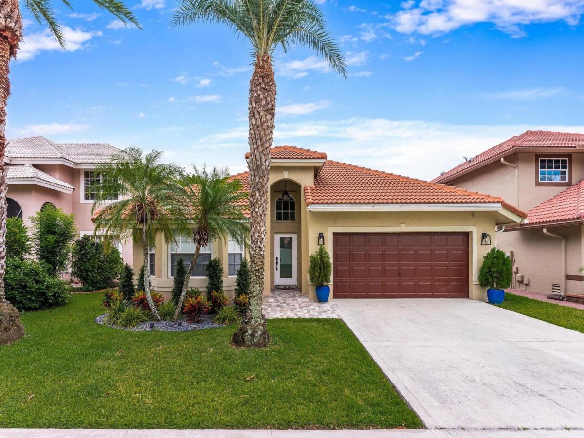 MLS #B26040190 image #0