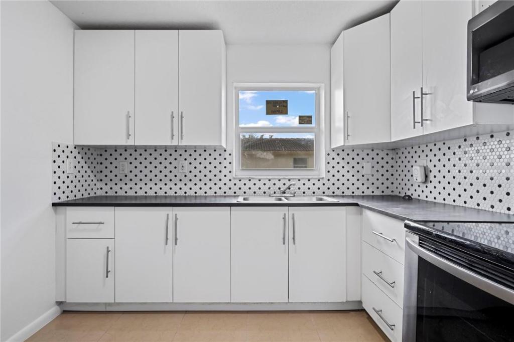 MLS #B26040396 image #0