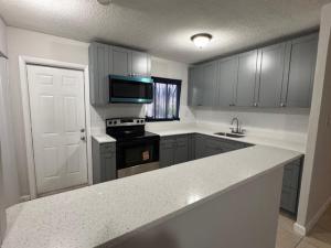 MLS #B26043400 image #0