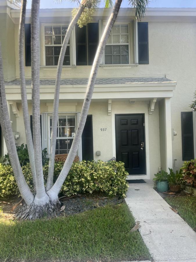 MLS #B26051670 image #0