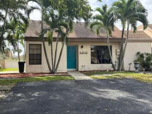 MLS #B26055198 image #0