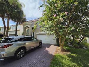 MLS #B26058752 image #0