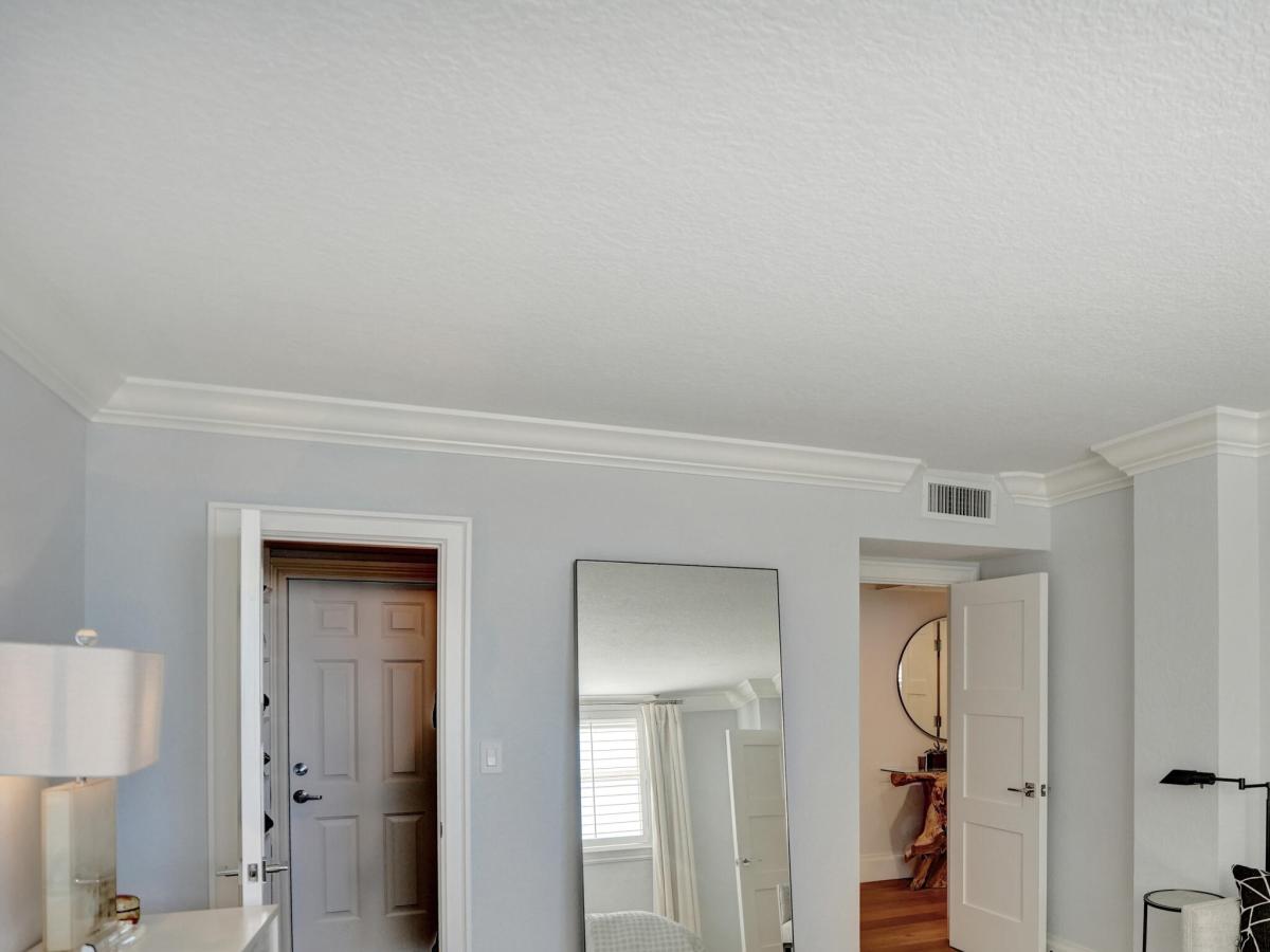 MLS #B26059117 image #0