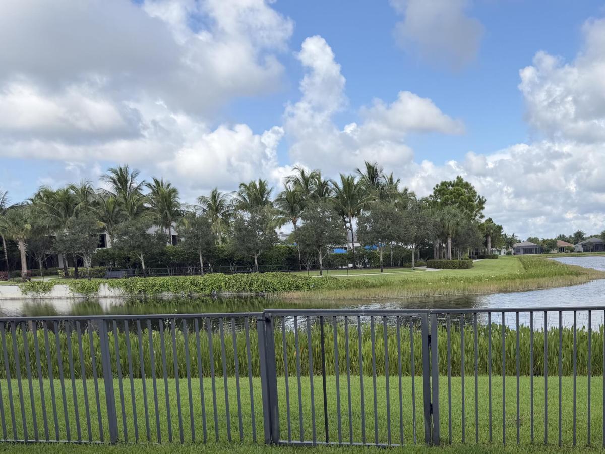 MLS #B26059288 image #0