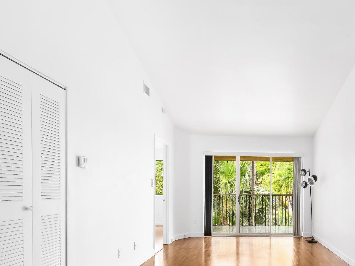 MLS #B26060638 image #0