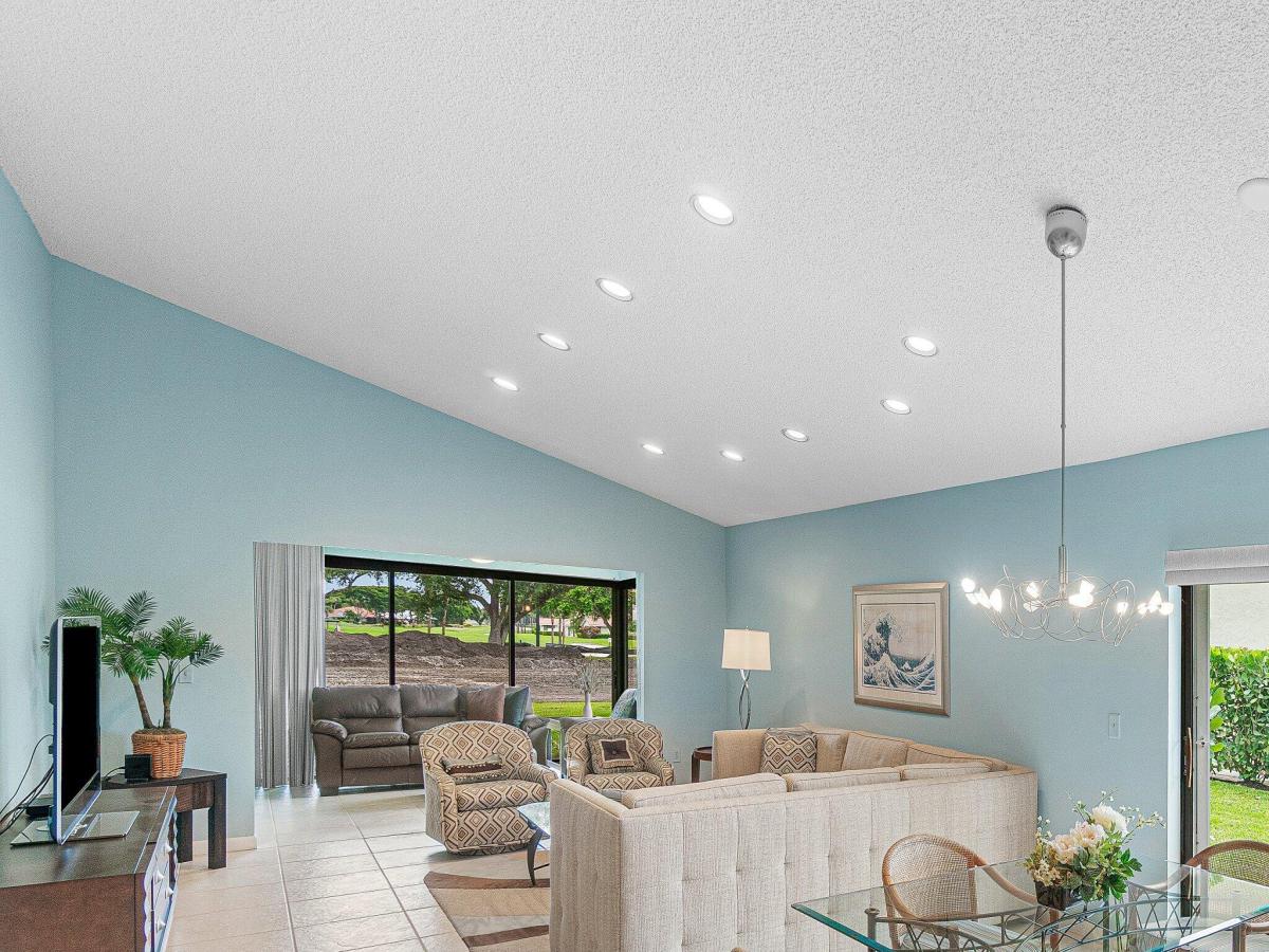 MLS #B26061074 image #0