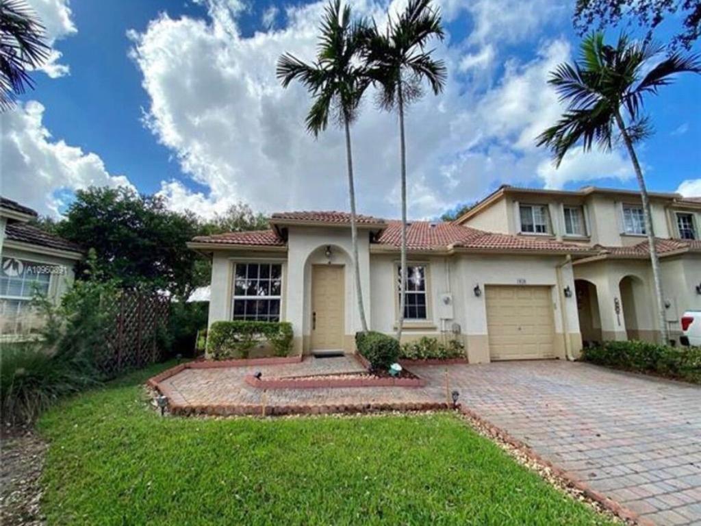 MLS #B26061451 image #0