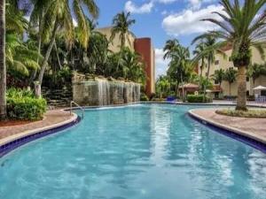 MLS #B26062361 image #0