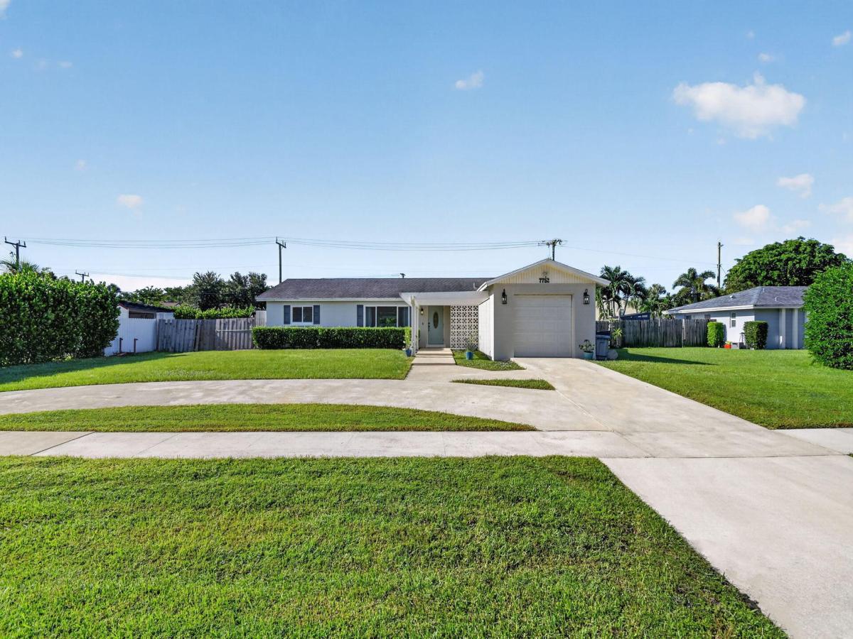 MLS #B26066388 image #0