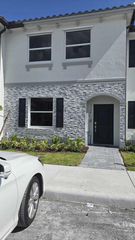 MLS #B26067452 image #0