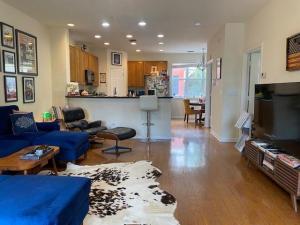 MLS #F10457689 image #0