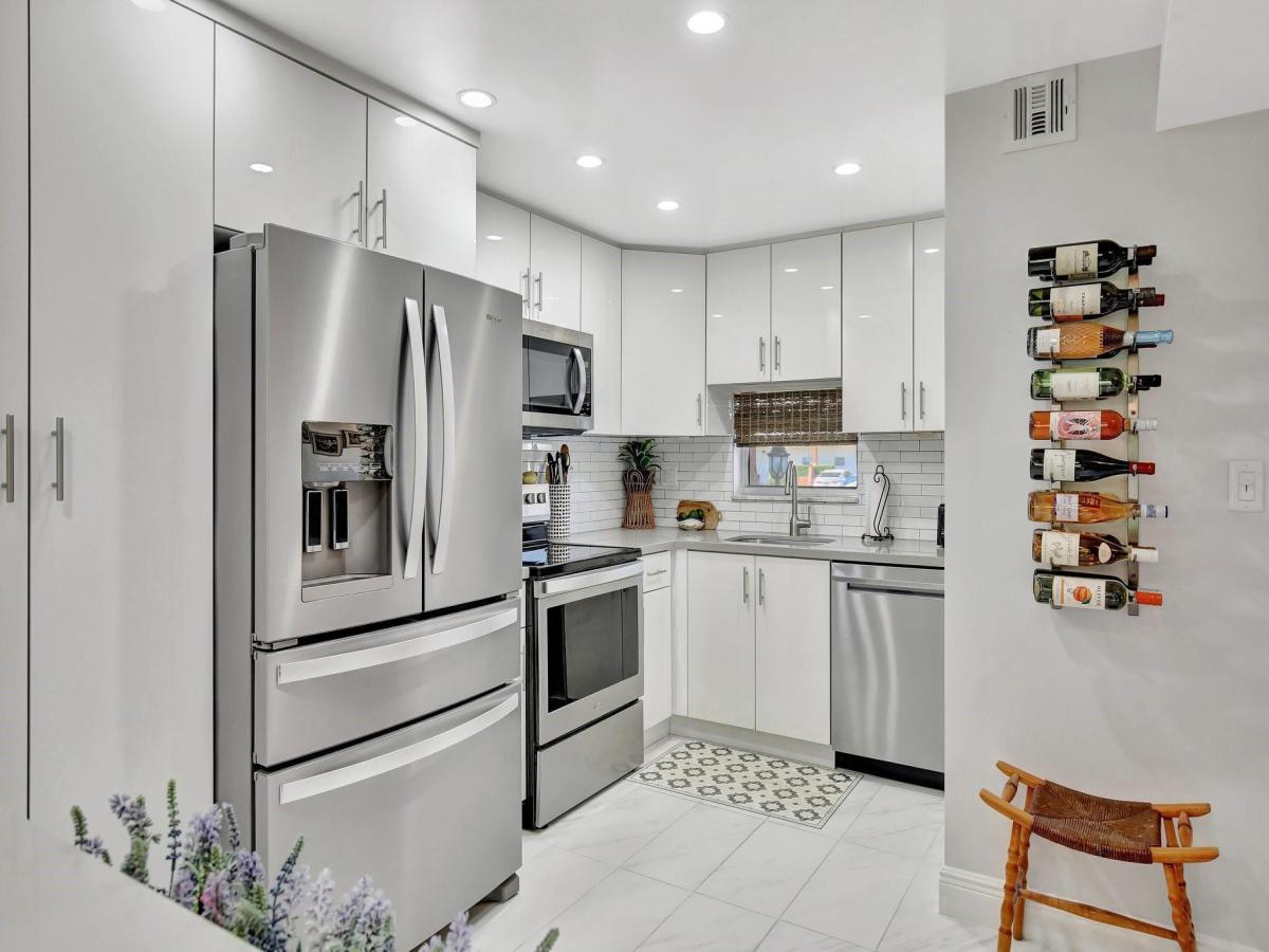 MLS #F10474113 image #0