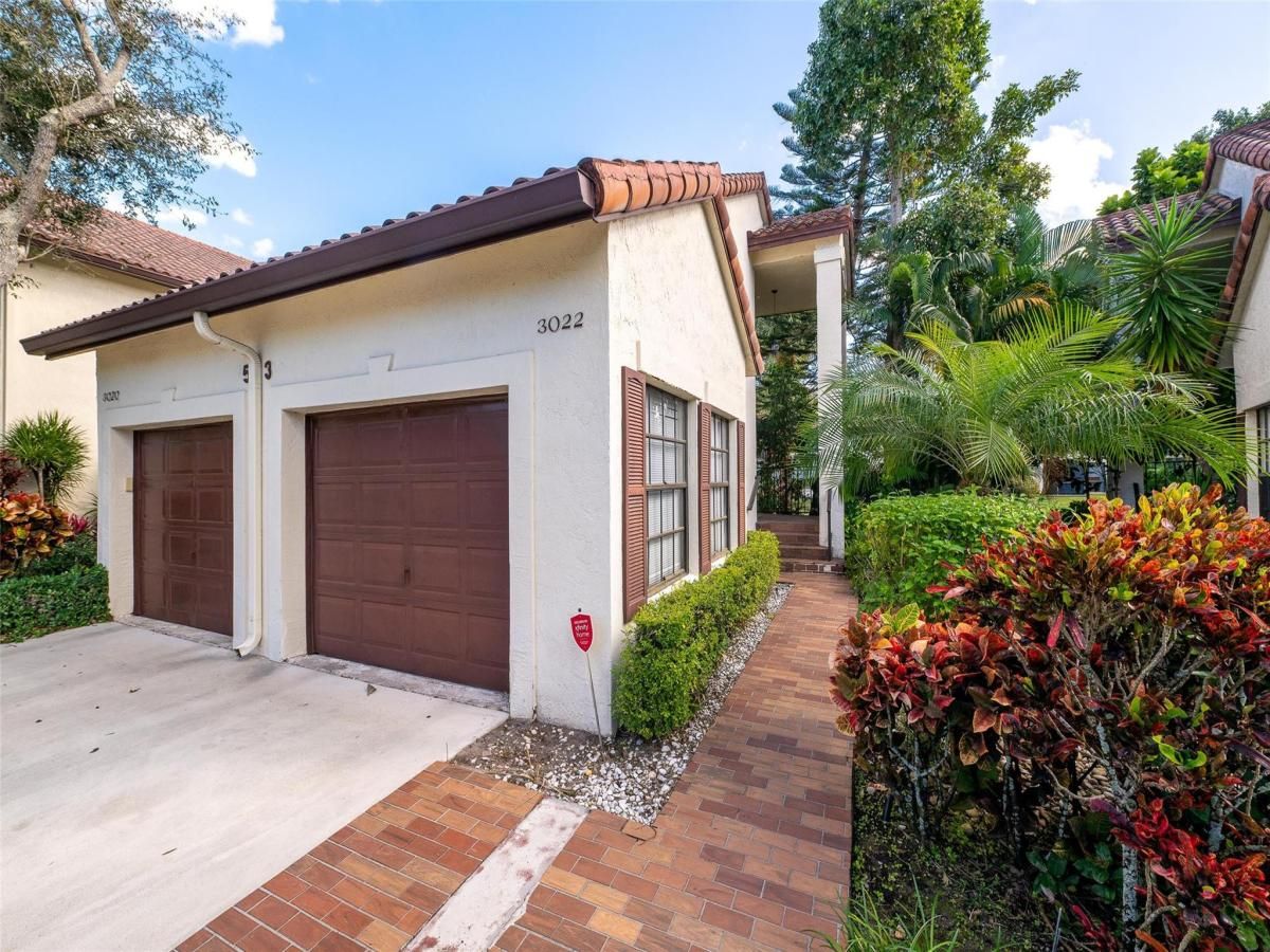 MLS #F10484190 image #0