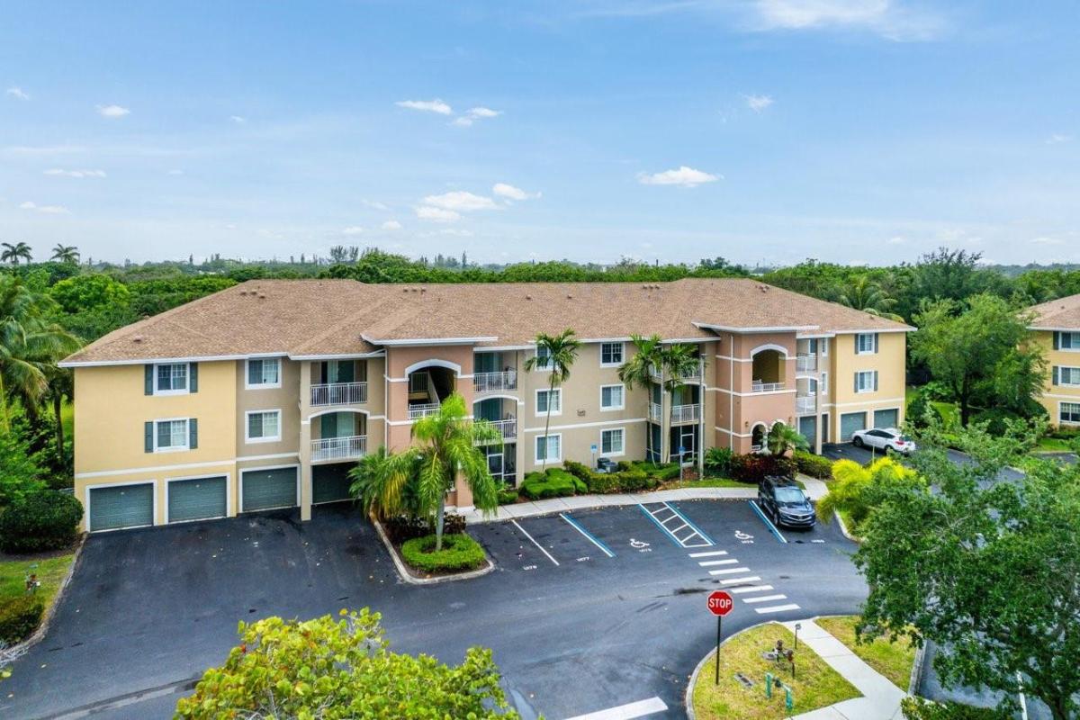 MLS #F10481689 image #0