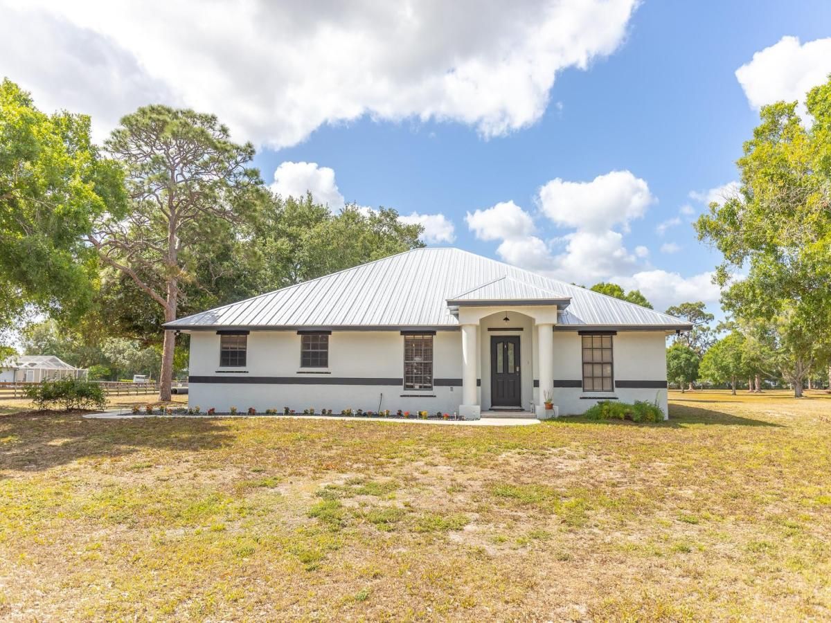 MLS #F10500648 image #0