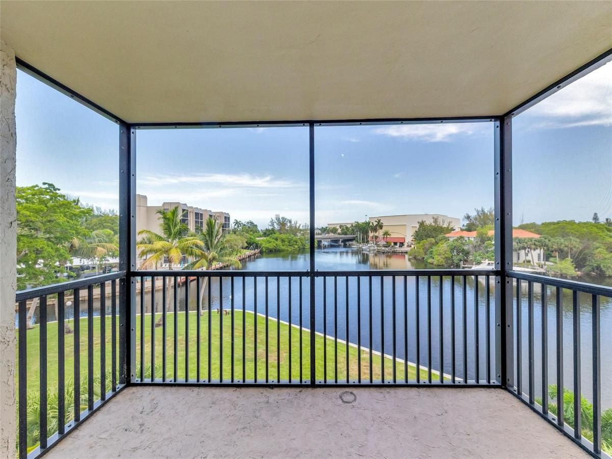 MLS #F10518987 image #0