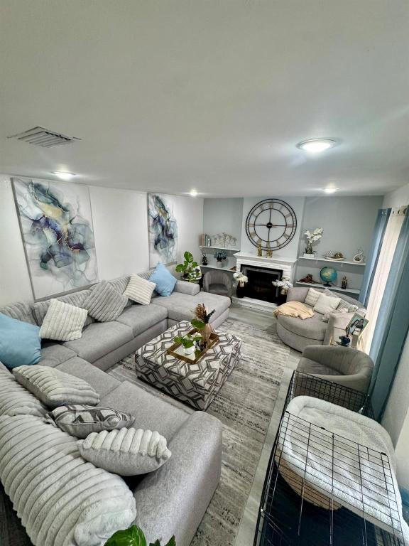 MLS #F10519203 image #0