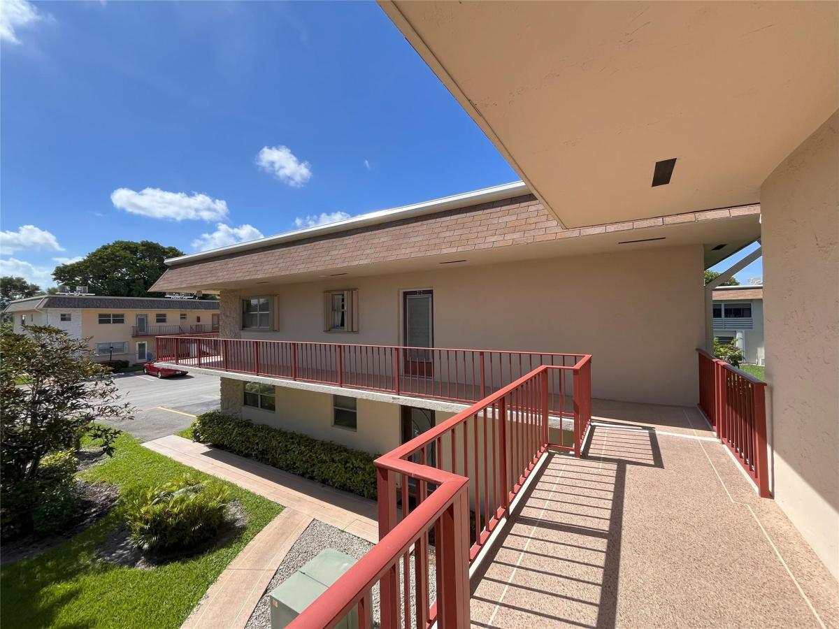 MLS #F10521070 image #0