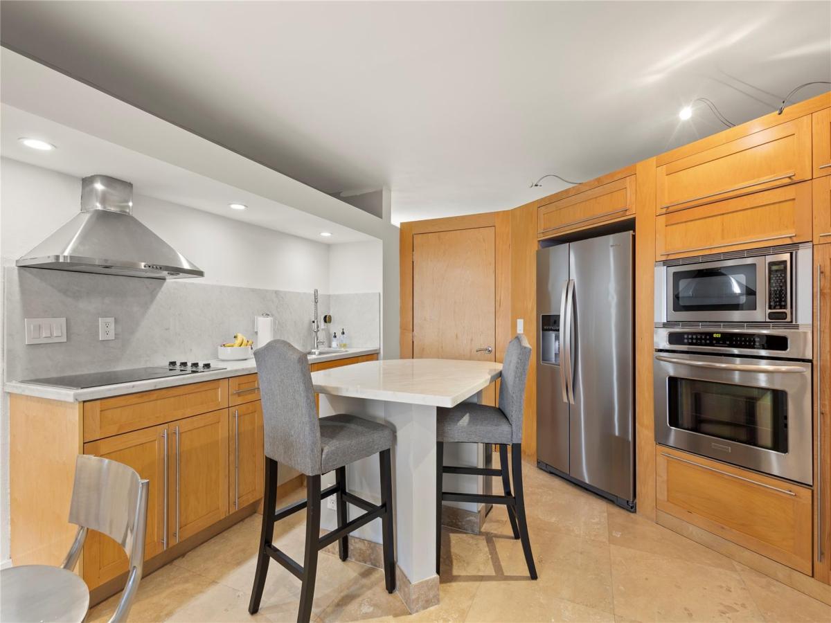 MLS #F10530901 image #0