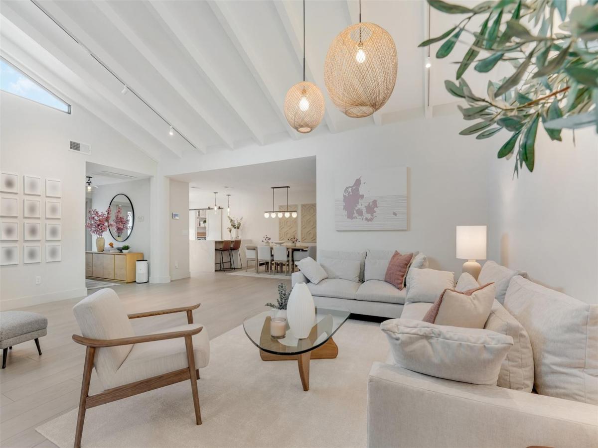 MLS #F10532683 image #0