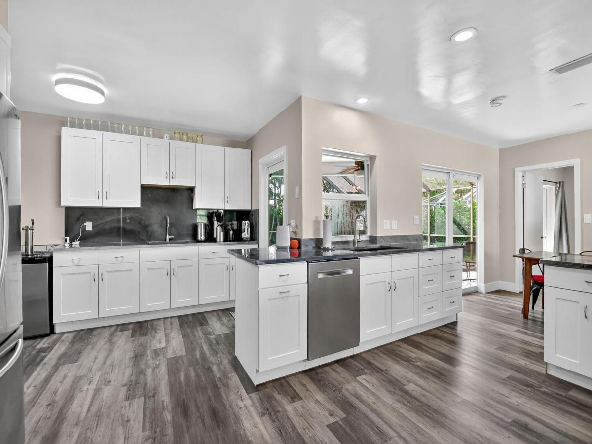 MLS #F10533257 image #0