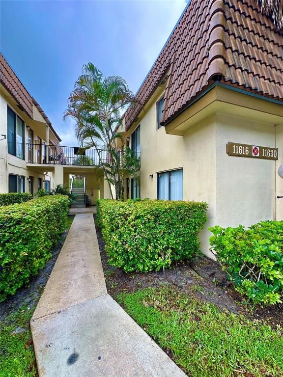 MLS #F10536261 image #0