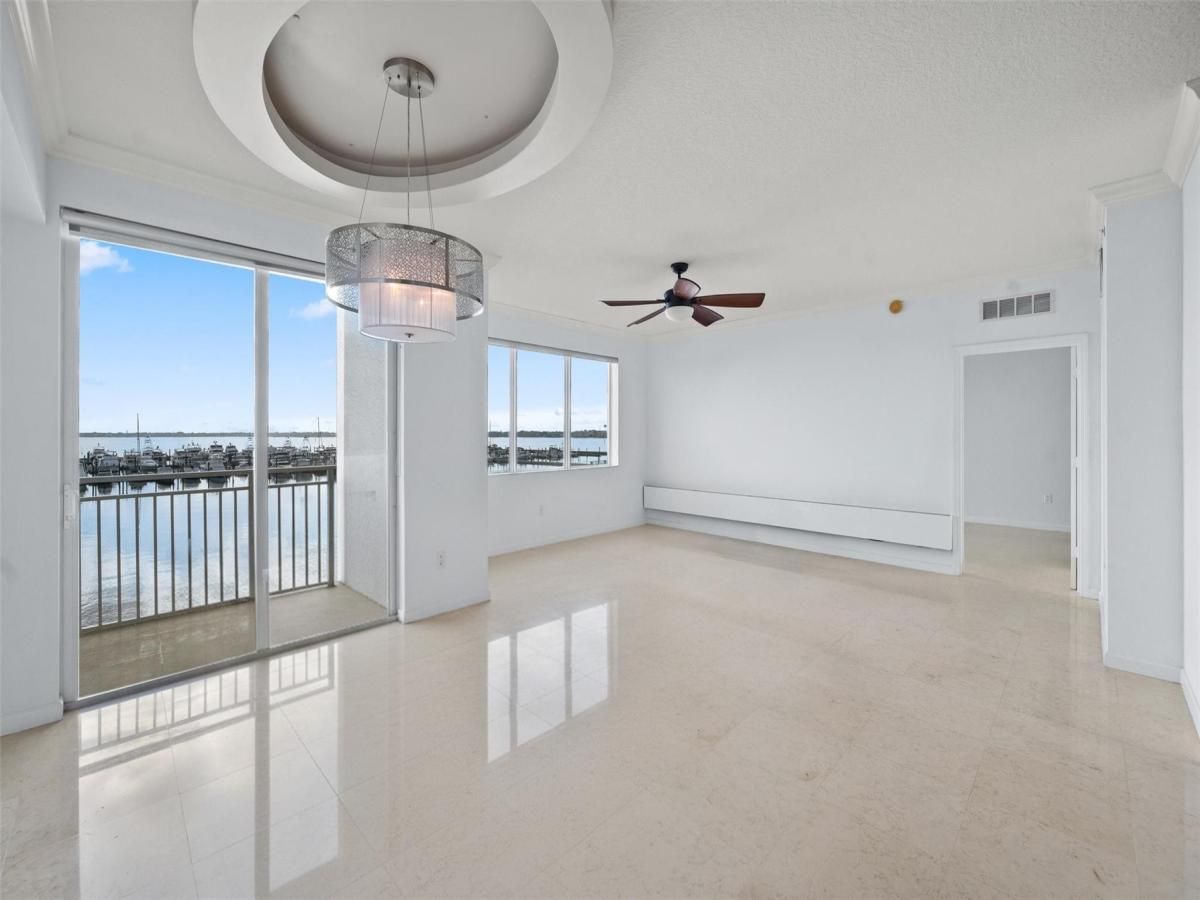 MLS #F10536609 image #0