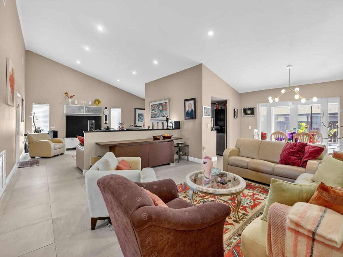 MLS #F10537832 image #0