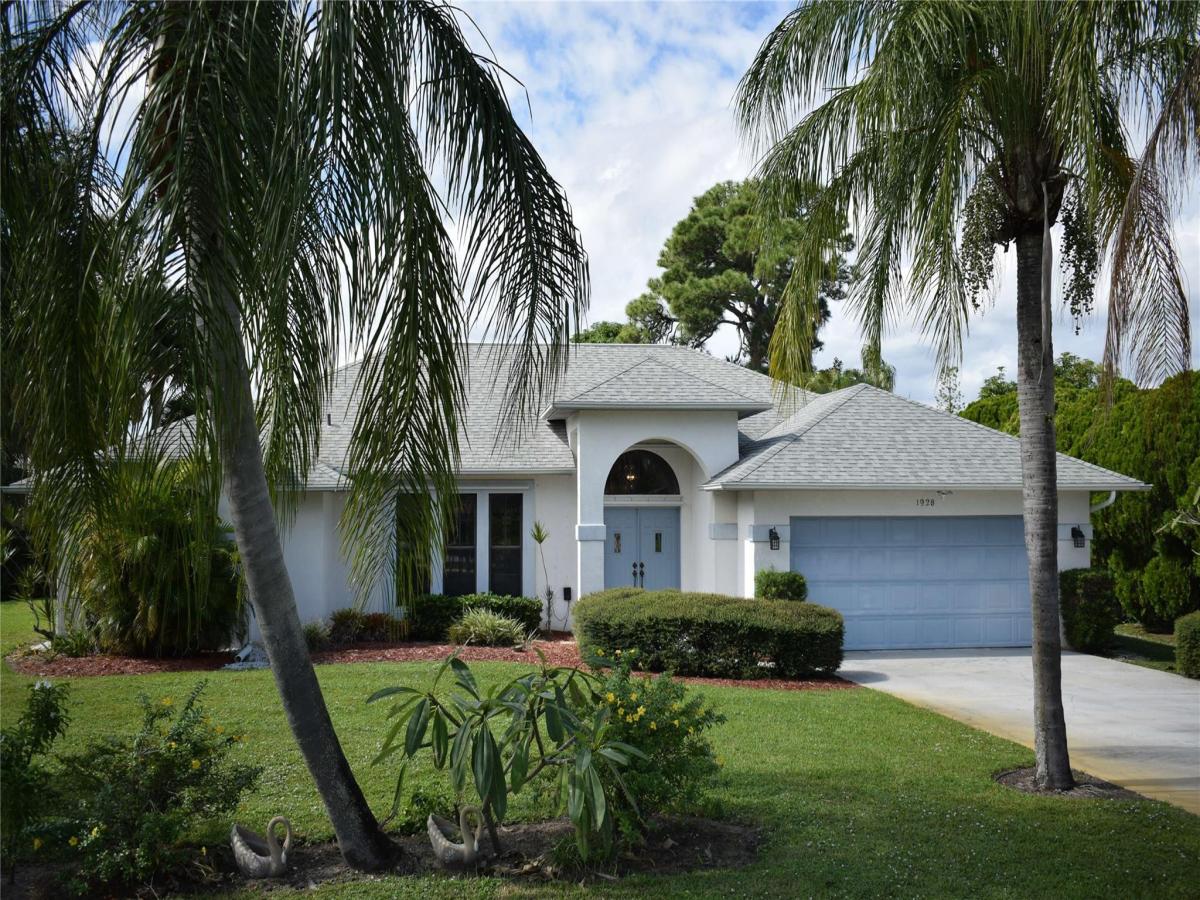 MLS #F10537920 image #0