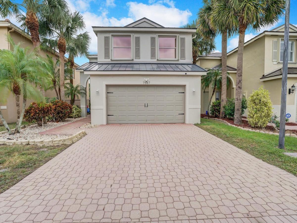 MLS #F10540706 image #0