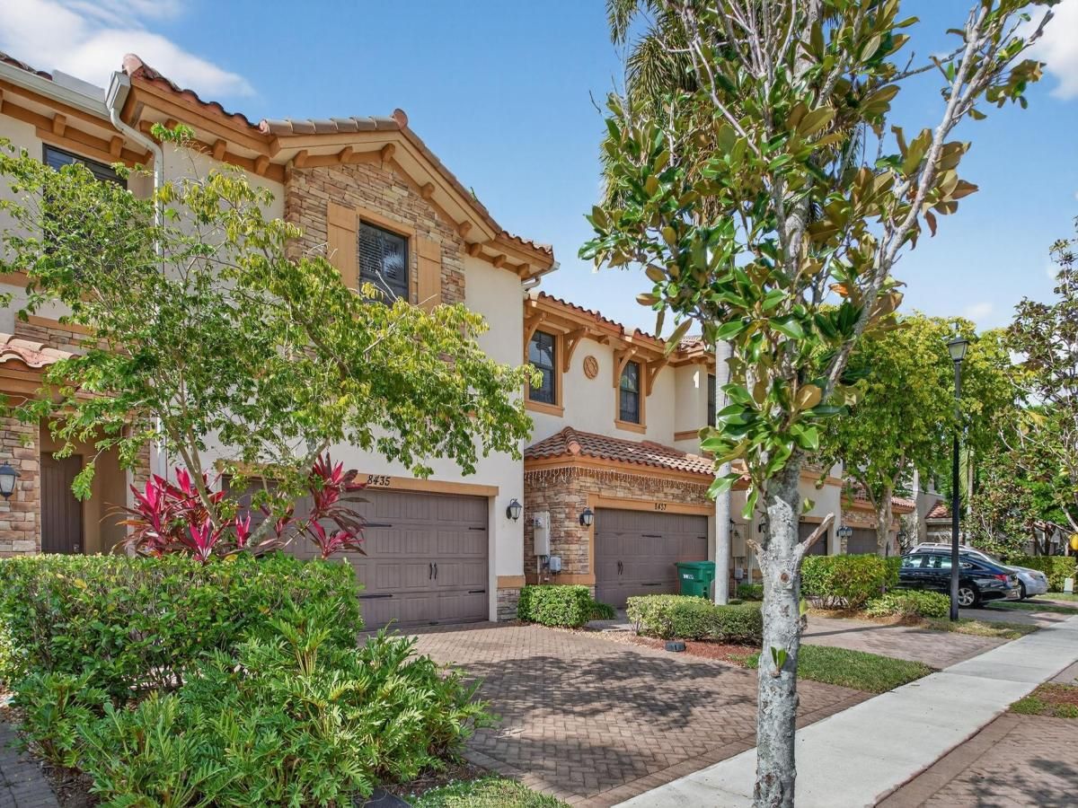 MLS #F10542281 image #0