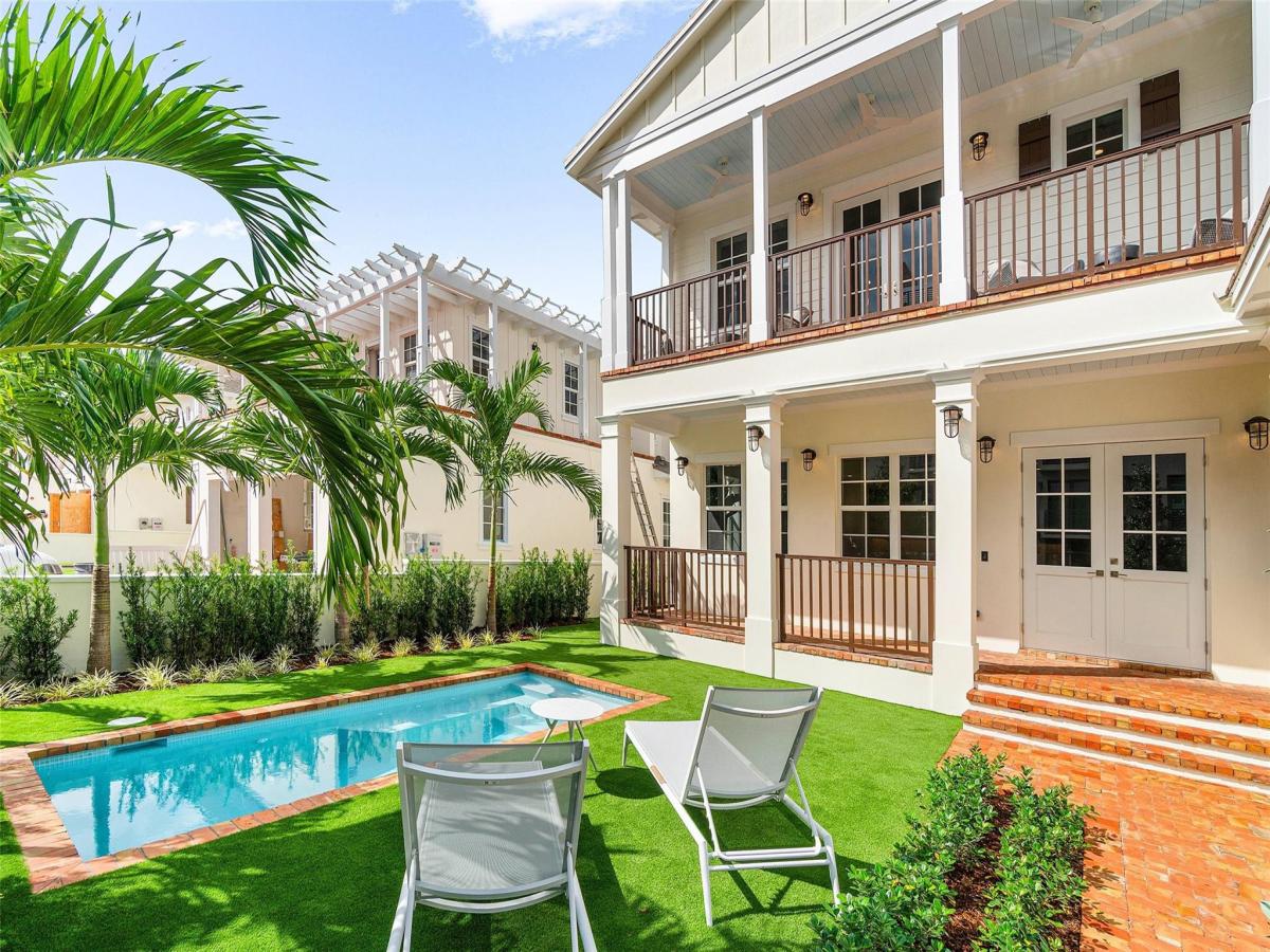 MLS #F10544522 image #0