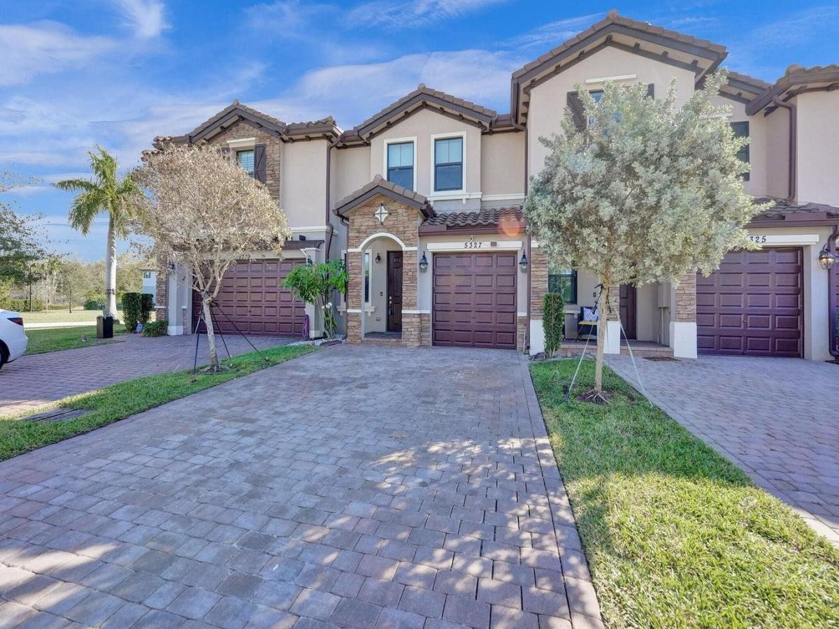 MLS #F10545999 image #0