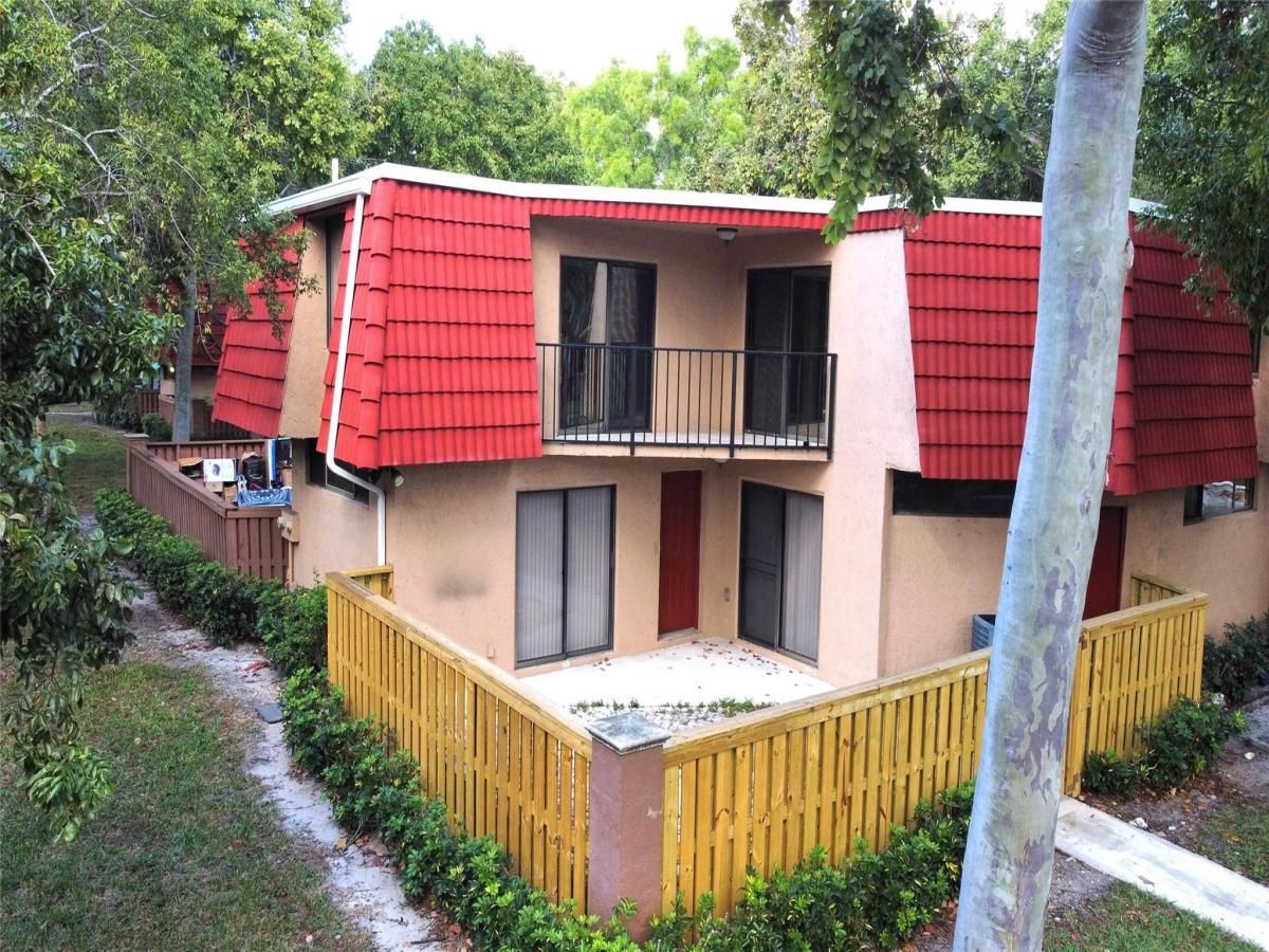 MLS #F10548237 image #0