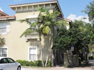 MLS #R10858264 image #0