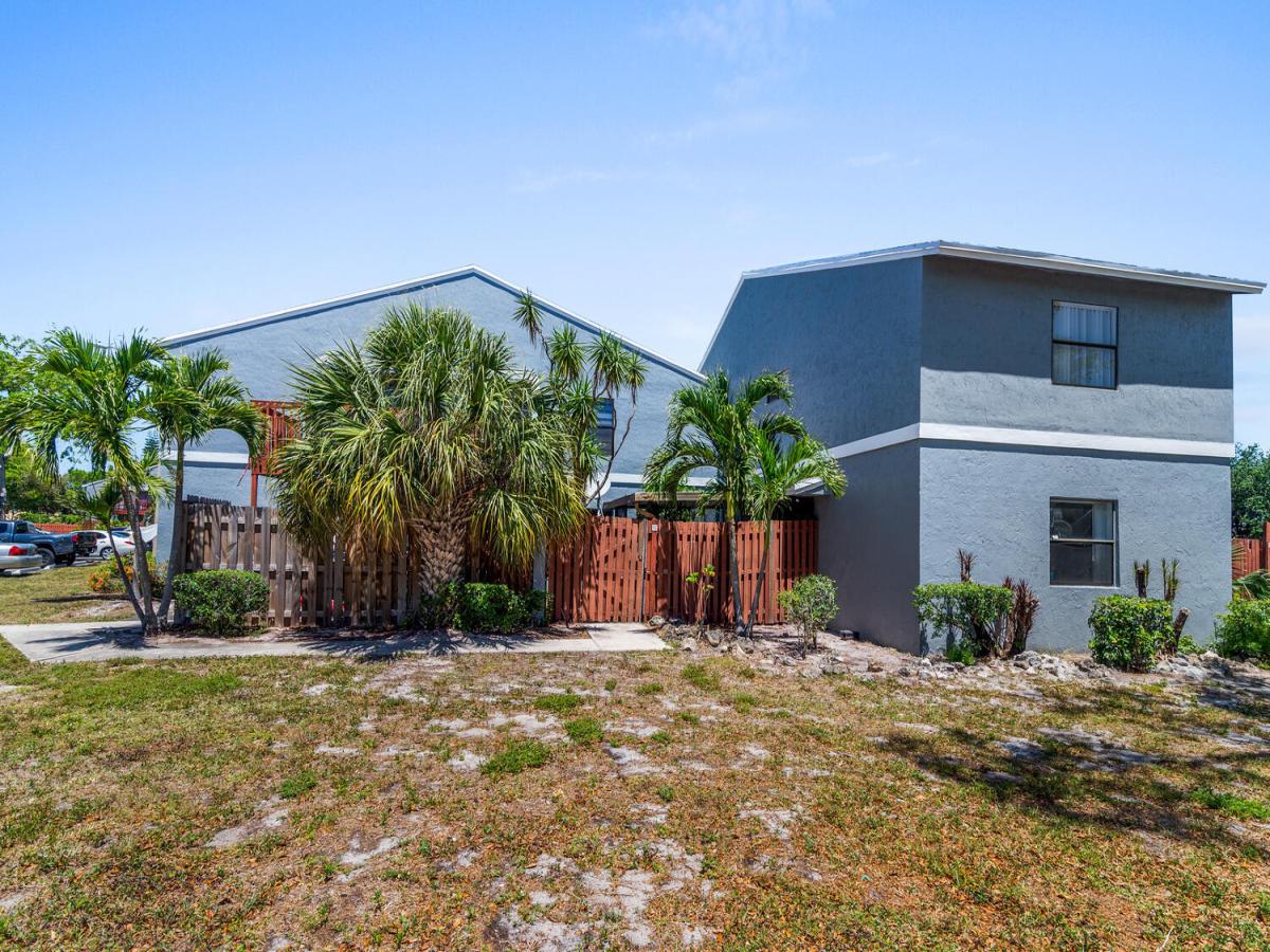 MLS #R10978474 image #0