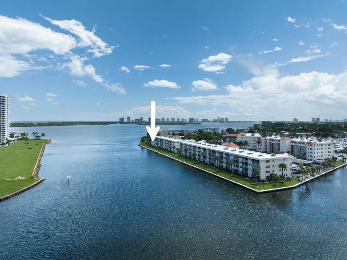 MLS #R10983600 image #0