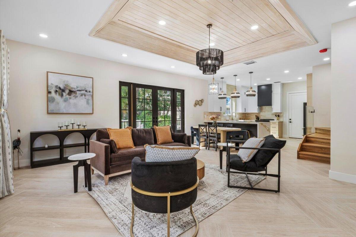 MLS #R11058817 image #0