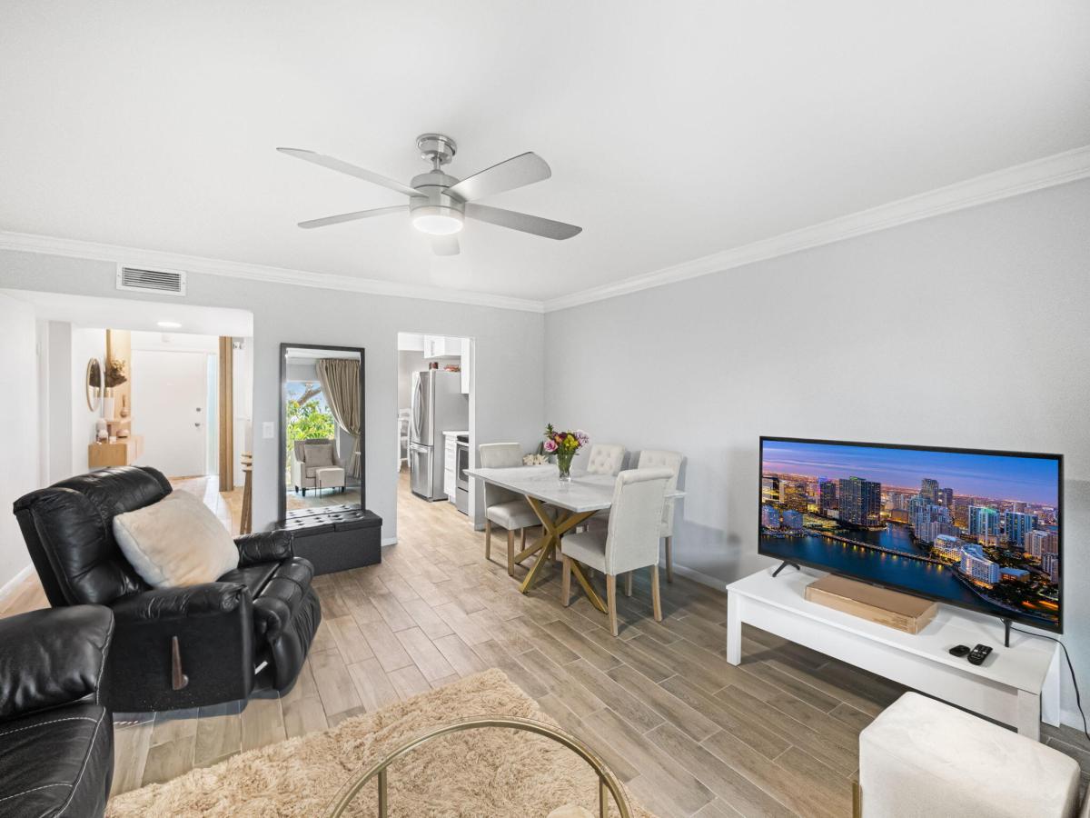 MLS #R11065497 image #0