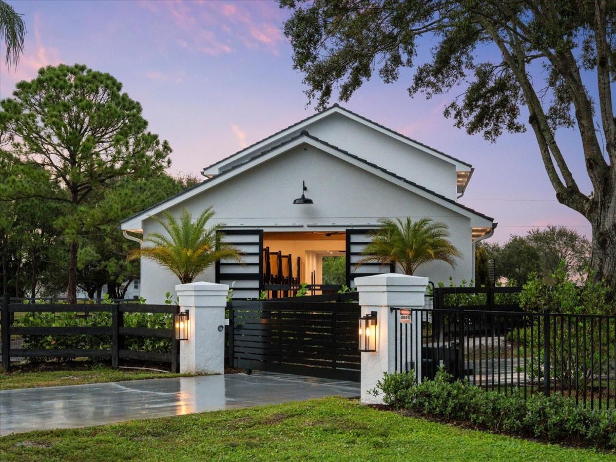 MLS #R11067772 image #0