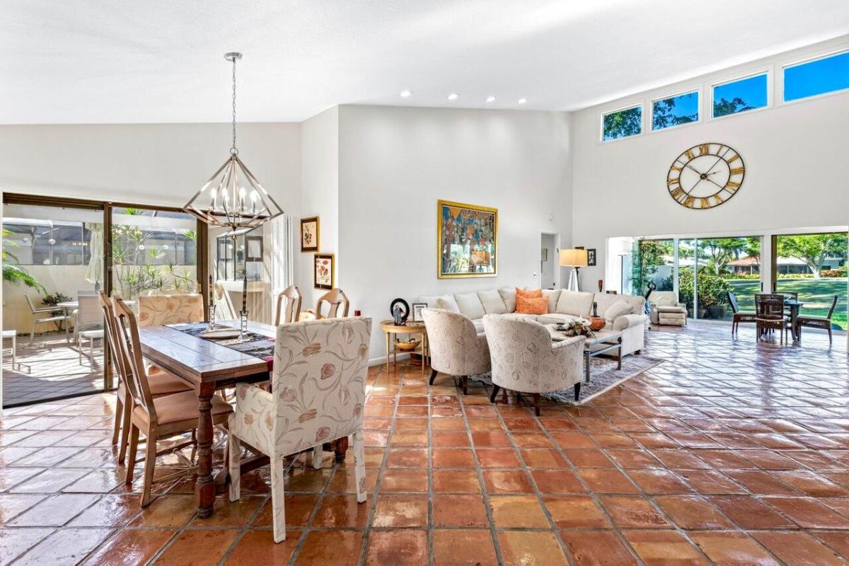 MLS #R11074152 image #0