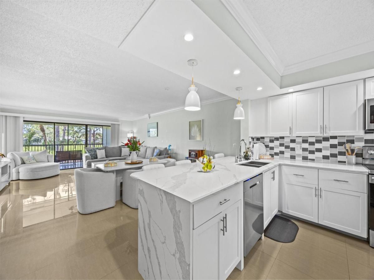 MLS #R11079735 image #0