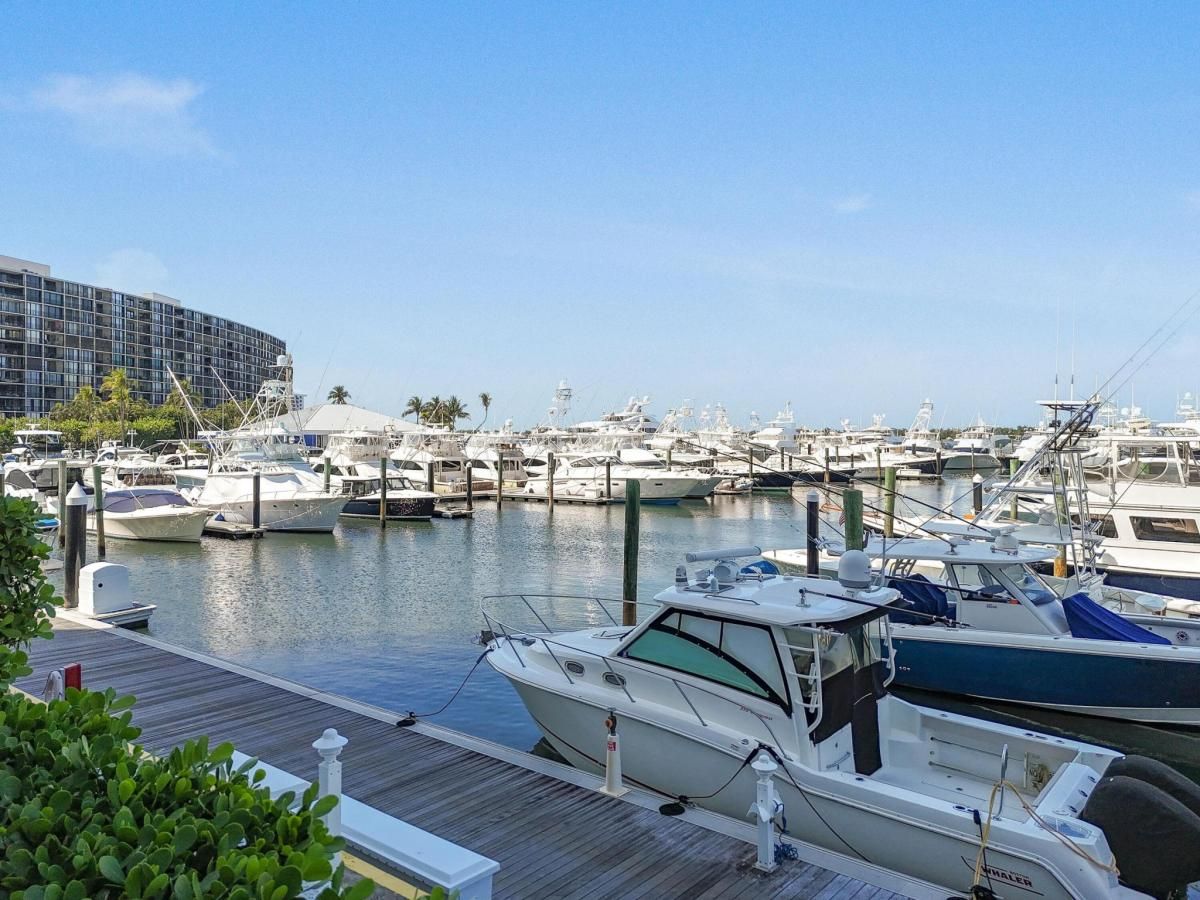 MLS #R11086536 image #0