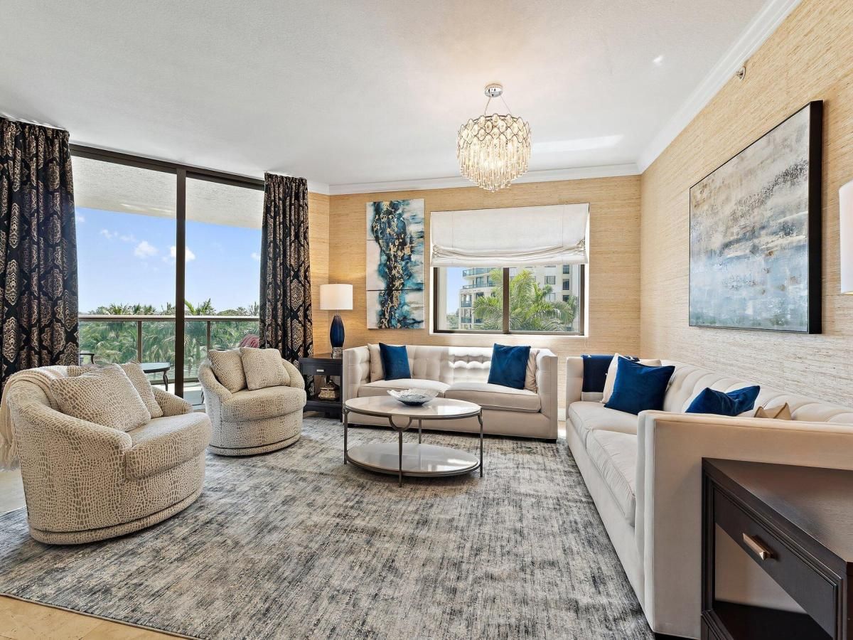 MLS #R11087598 image #0