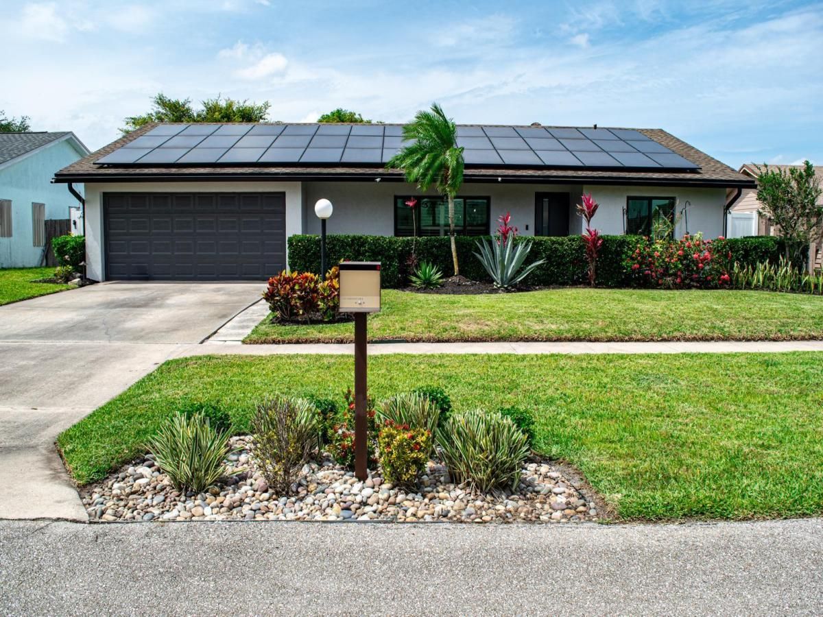 MLS #R11091138 image #0