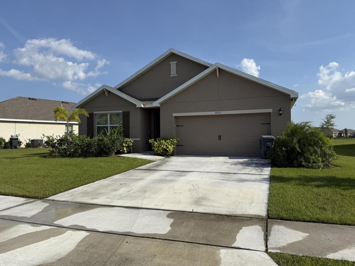 MLS #R11092518 image #0