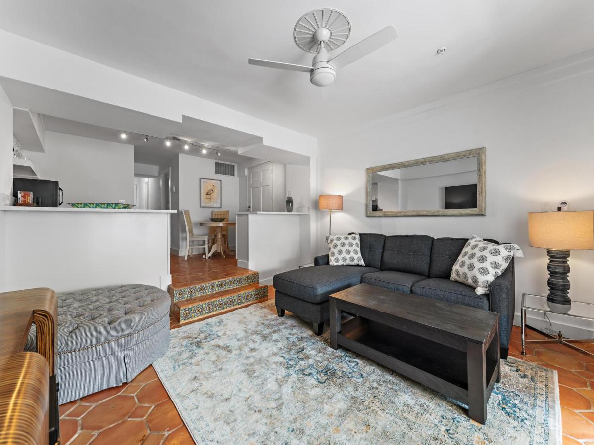 MLS #R11094486 image #0